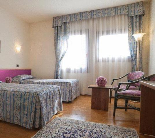 Hotel Spresiano Esterno foto